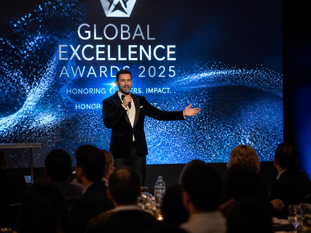 Event Host — Un evento ha bisogno di qualcuno che sappia farlo respirare.